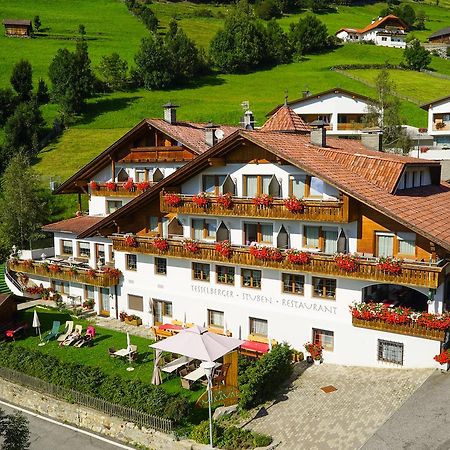 Naturhotel Miraval Perca Extérieur photo