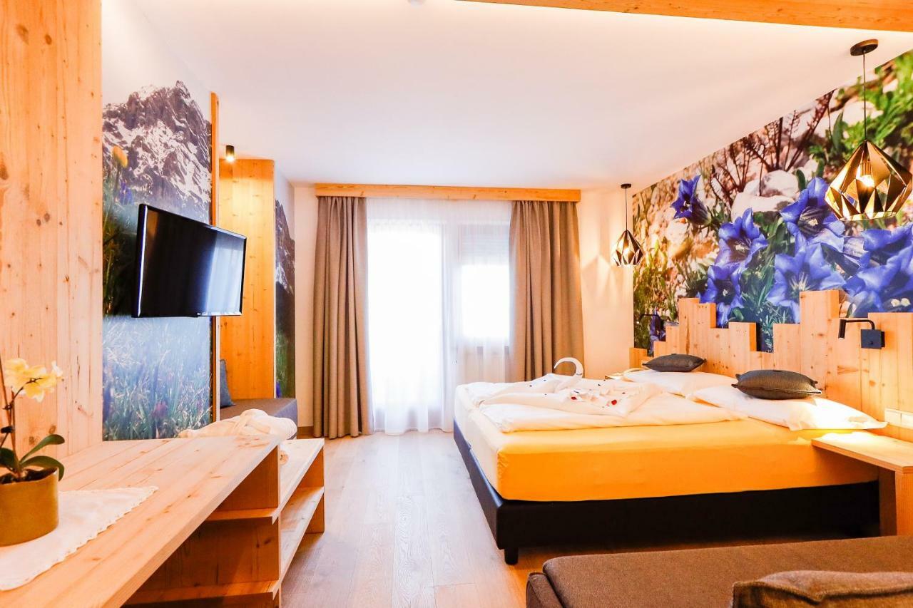 Naturhotel Miraval Perca Extérieur photo